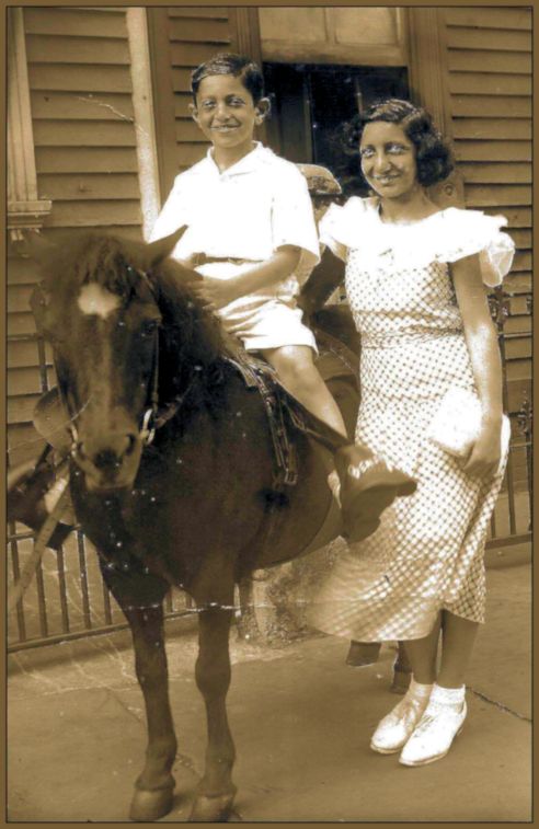 Pony pictures for a
                      quarter!